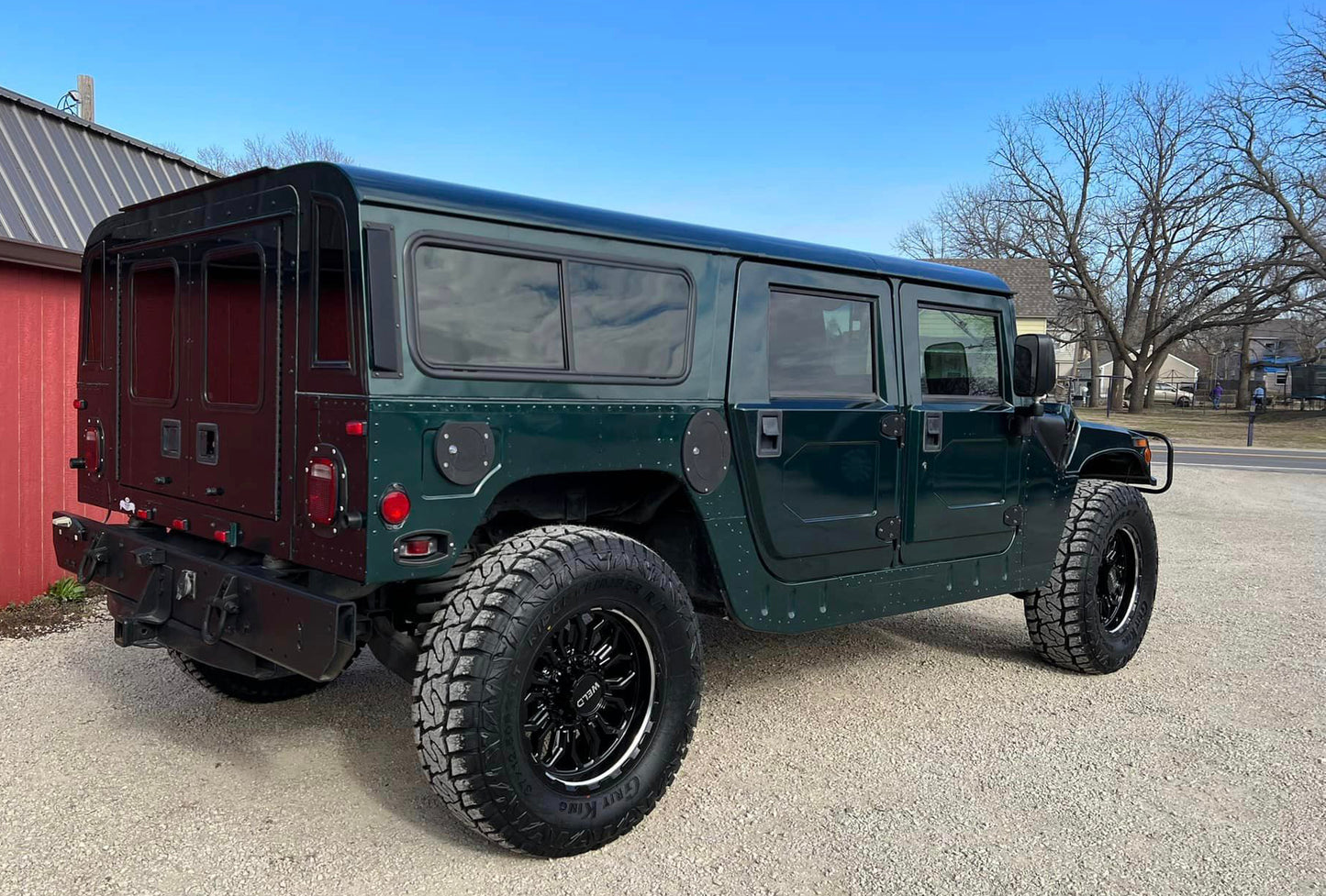 Porte de carburant verrouillable pour Hummer H1