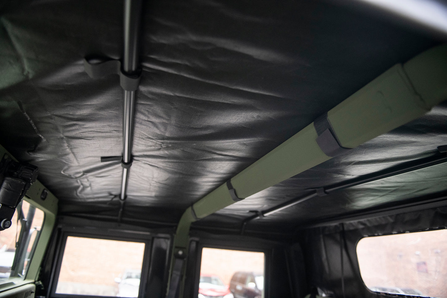 Humvee M998