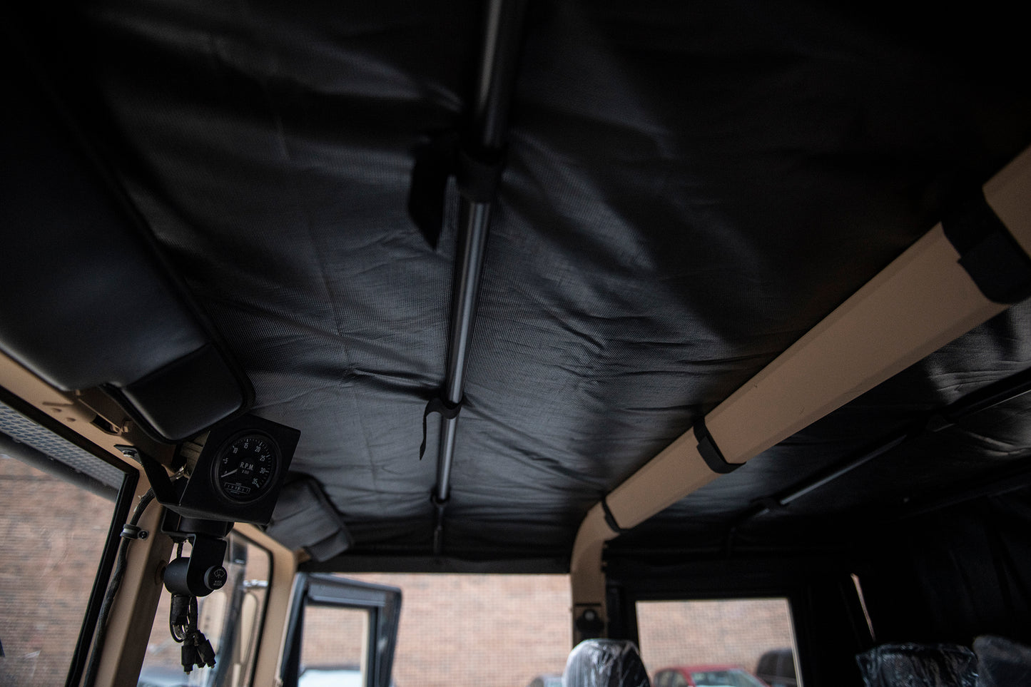 Humvee M1152