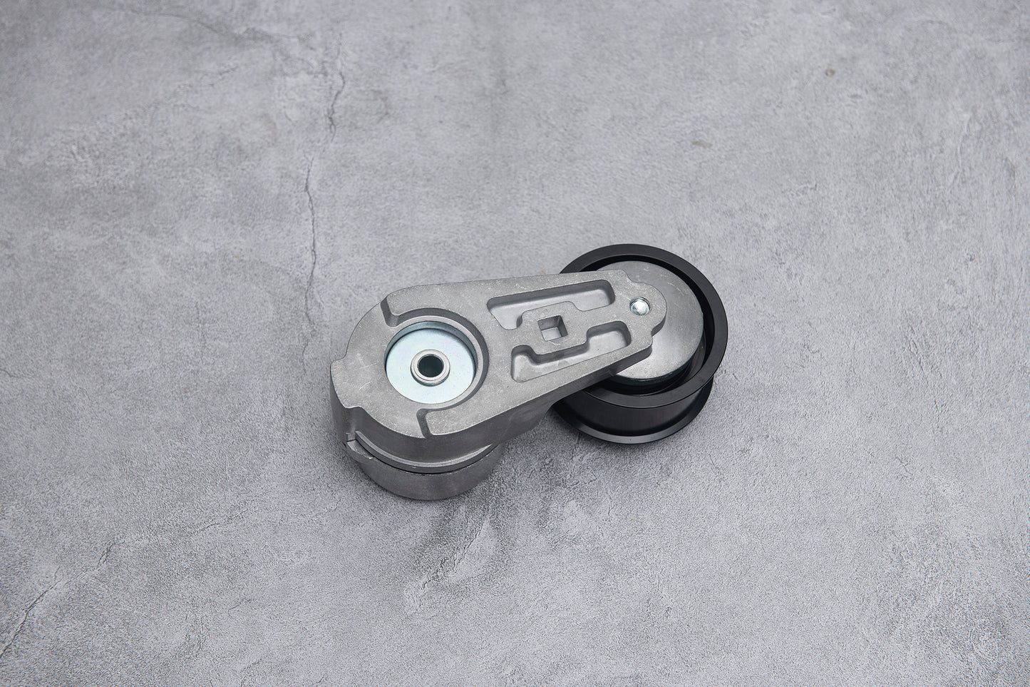TENDEUR DE COURROIE HMMWV ; M1114 6.5L ; 12469484 600637 2920-01-491-2011