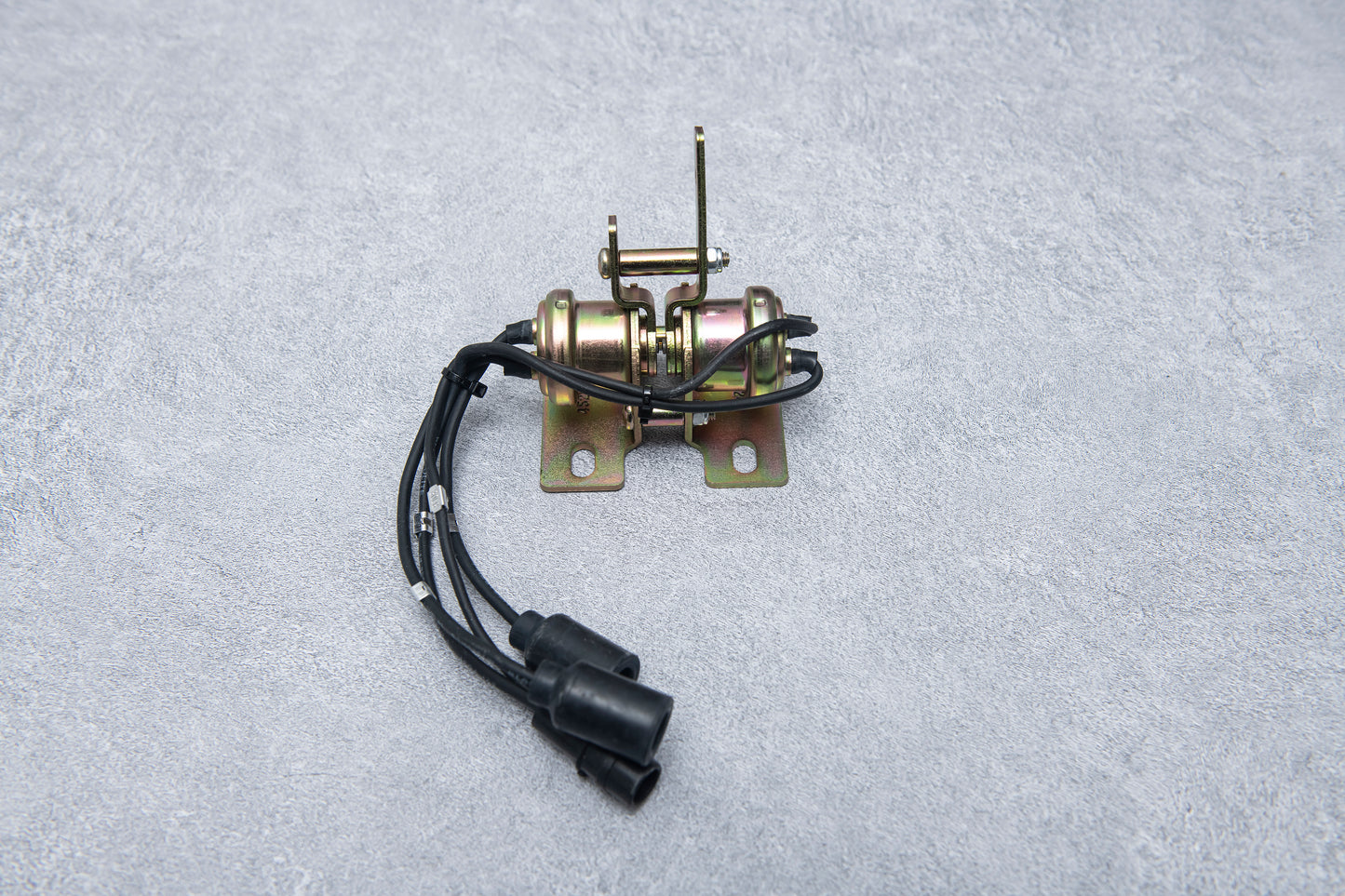 HMMWV Brake Light Switch (Dual Lever) Humvee M998 2540-01-410-8789 12460230