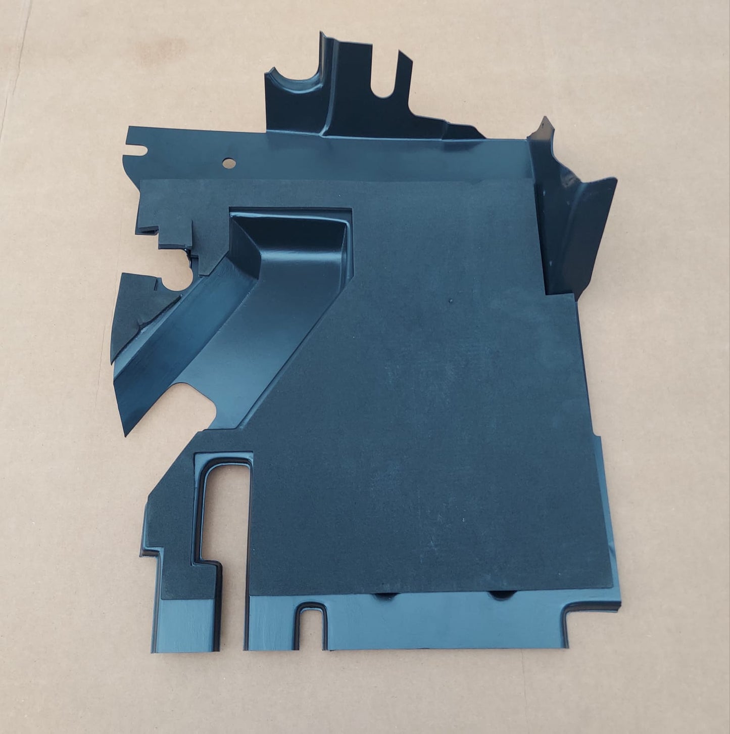 PANNEAU DE FERMETURE CÔTÉ CONDUCTEUR HMMWV Couvercle d'isolation du tableau de bord inférieur 6044575 HMMWV