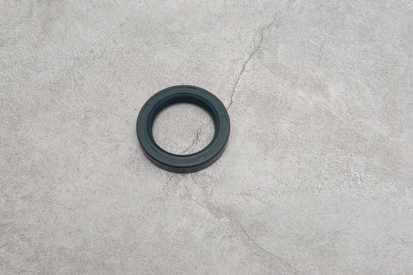 HMMWV Hub seal IN/OUT Hummer H1