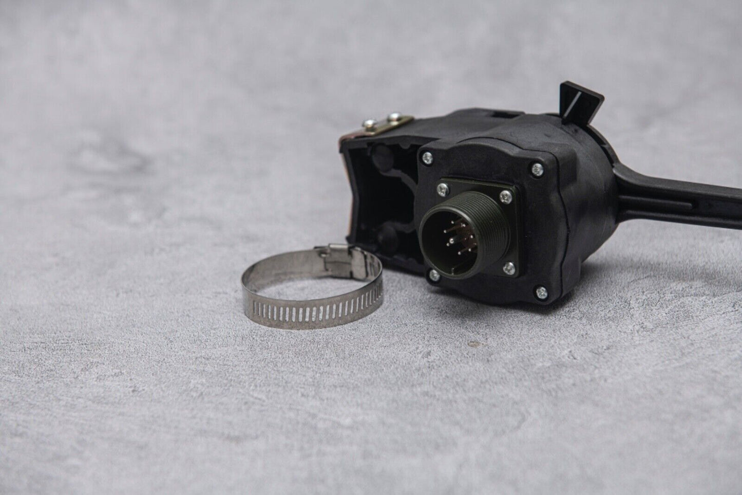 Interrupteur de clignotant à annulation automatique pour HMMWV LED Humvee M998 6220-01-408-7785