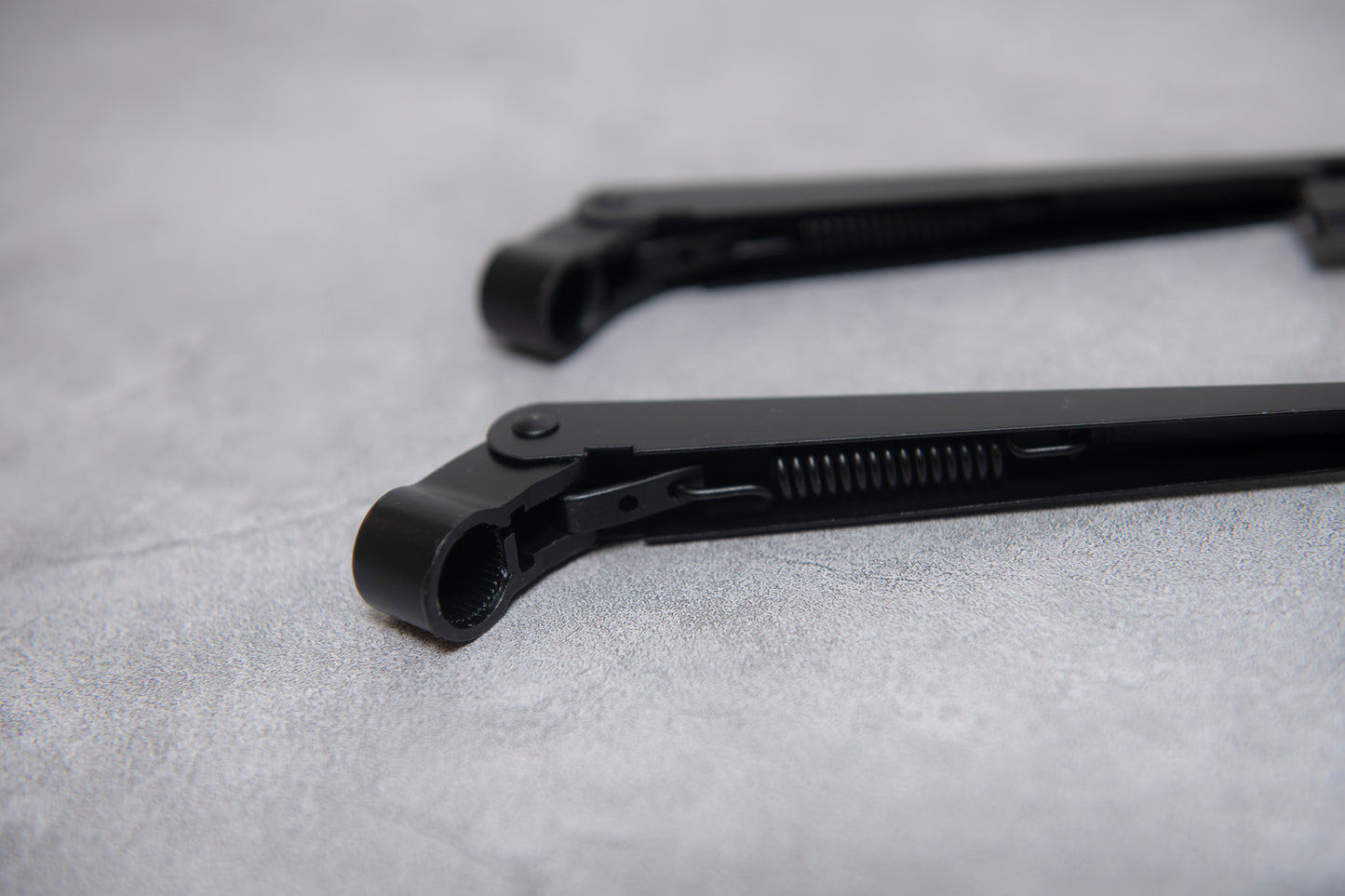 HMMWV Wiper Arm + Blade ( Pair ) Hummer H1 HUMVEE