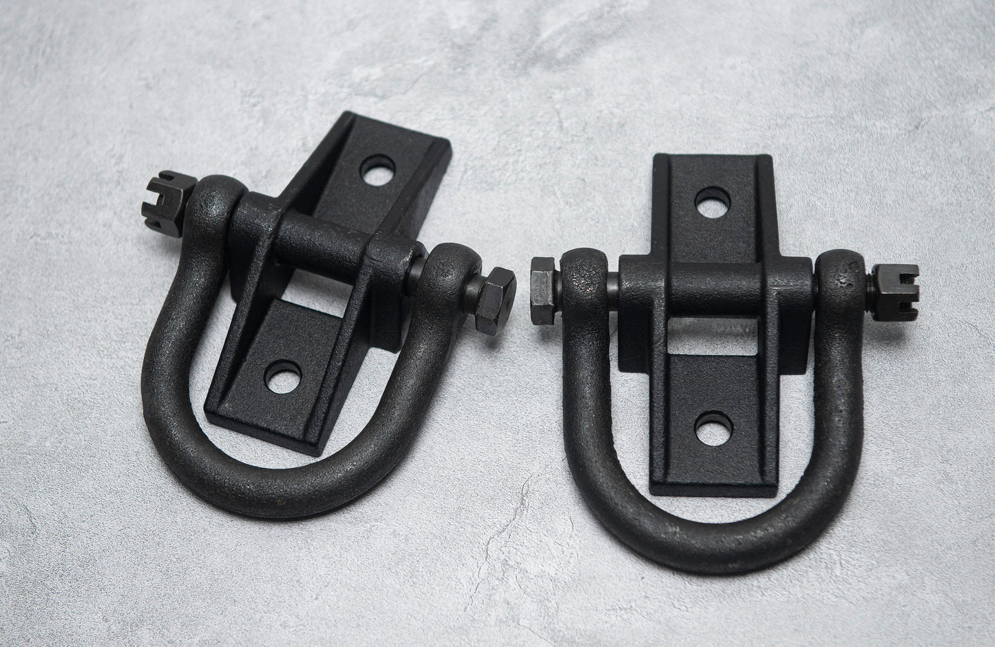 HMMWV Shackle with Base