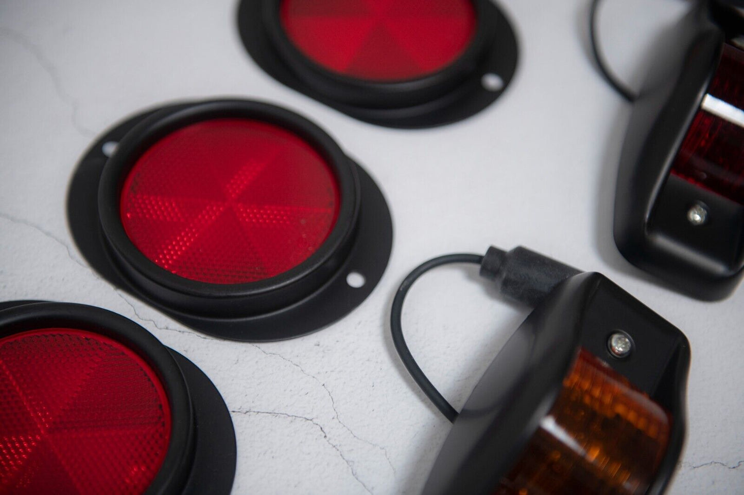 HMMWV Side Marker Light with Reflector Humvee - BLACK