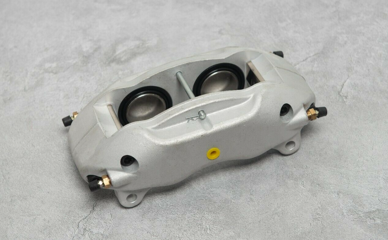 Étrier de frein à 4 pistons HMMWV Hummer H1 Paire 6040401, 2530-01-565-9660