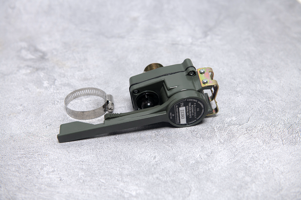 HMMWV Turn Signal Control Switch Military M Series Vehicles M998 M38 M hmmwv-turn-signal-control-switch-military-m-series-vehicles-m998-m38-m