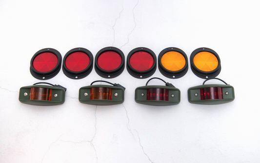 Side Marker Light with Reflector - GREEN